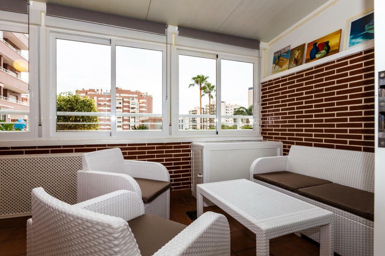 Hola Apartment Benidorm Ngoại thất bức ảnh